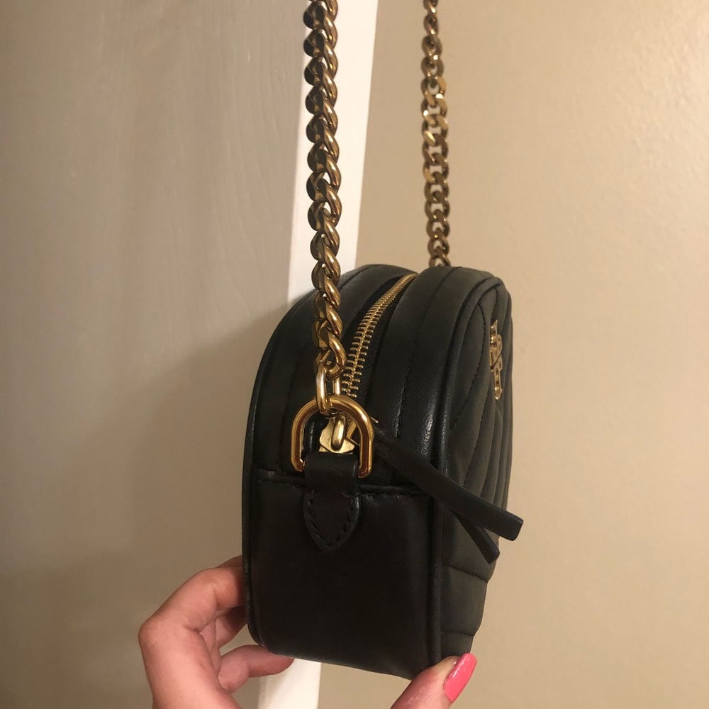 Tory Burch crossbody purse! - Picture 3 of 9